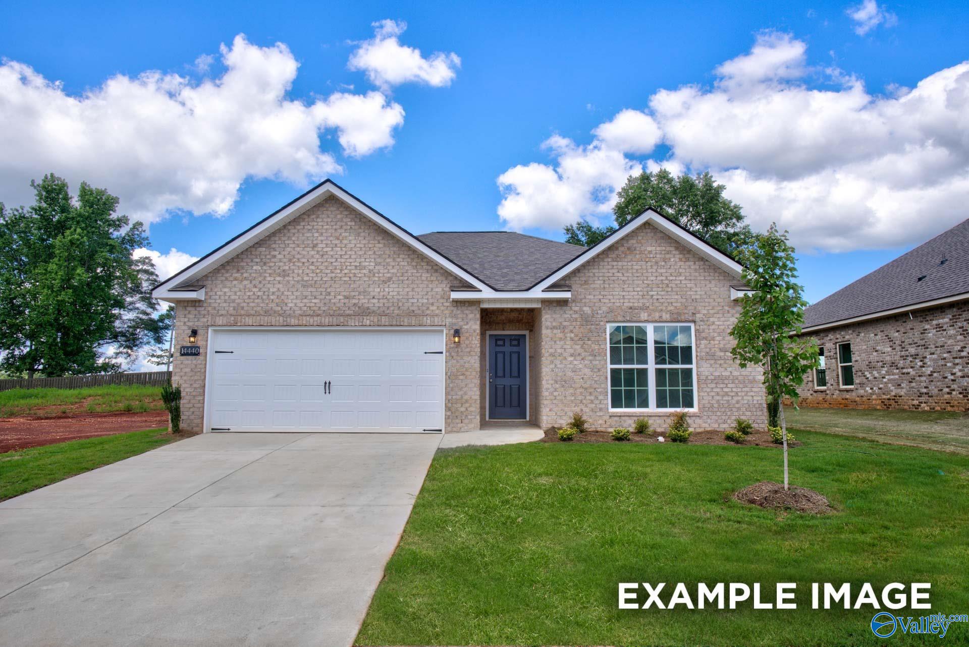 154 Heritage Lakes Boulevard, New Market, Alabama image 1