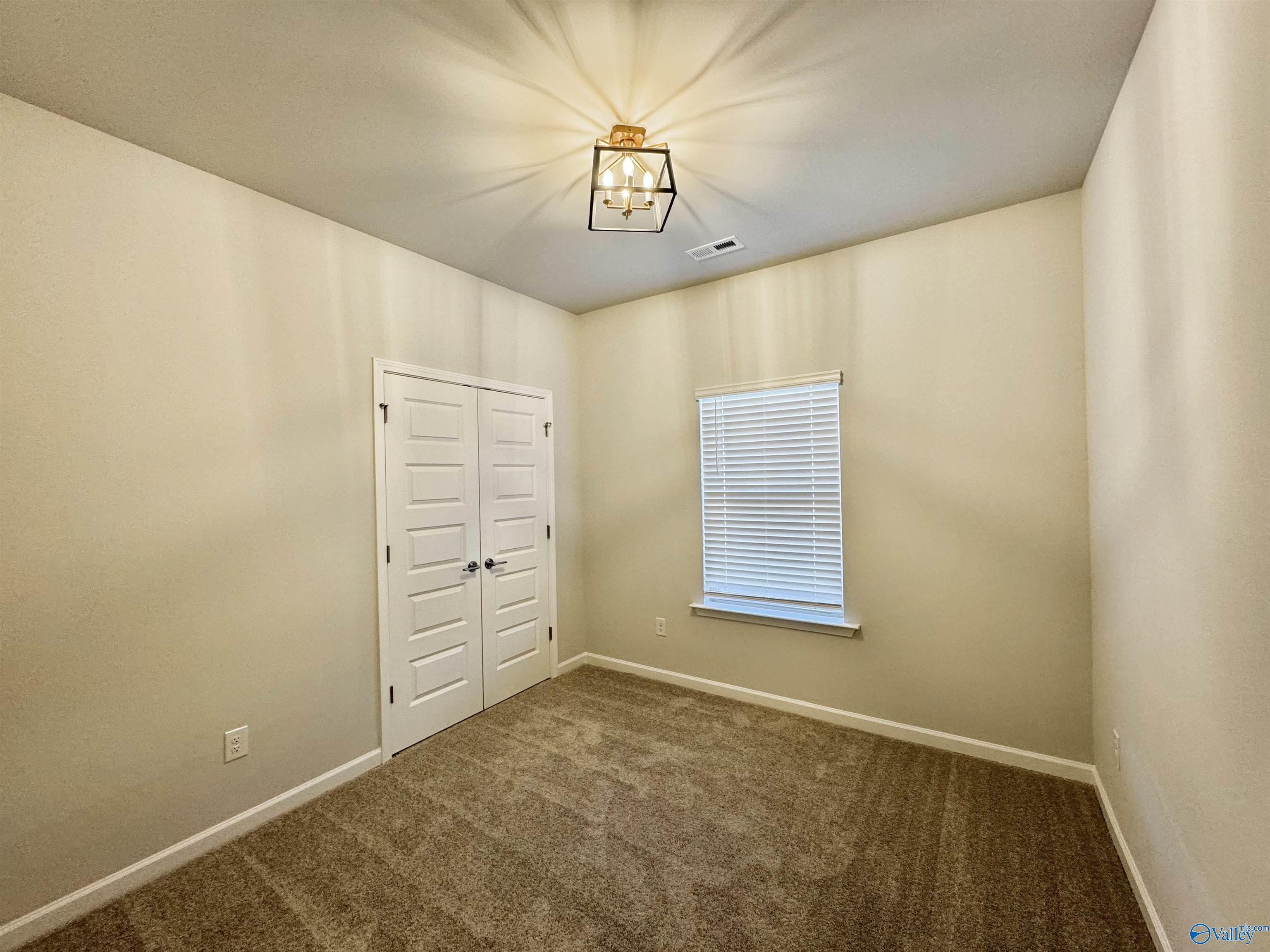 15570 Tillane Park Drive, Athens, Alabama image 21