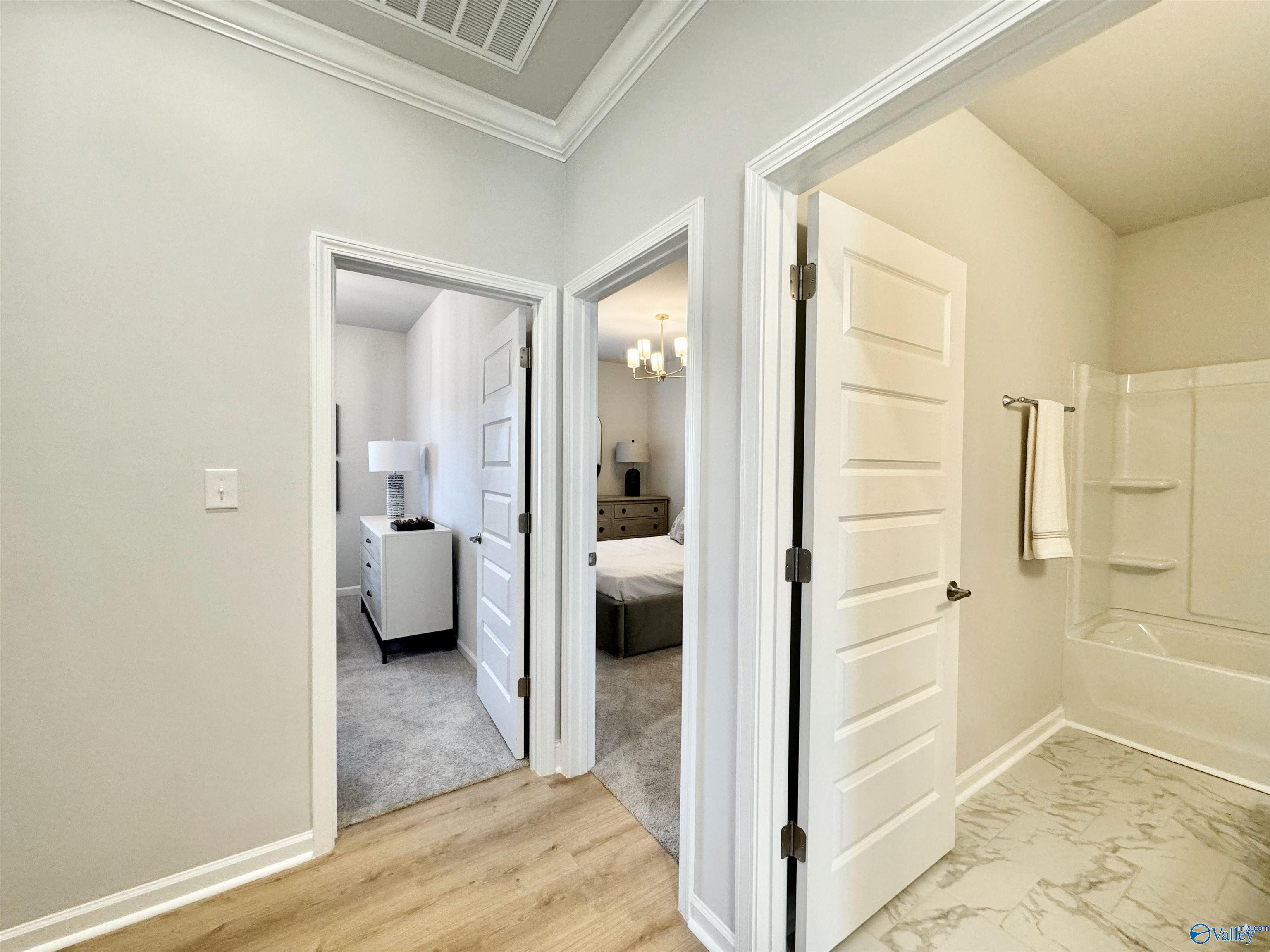 15570 Tillane Park Drive, Athens, Alabama image 23