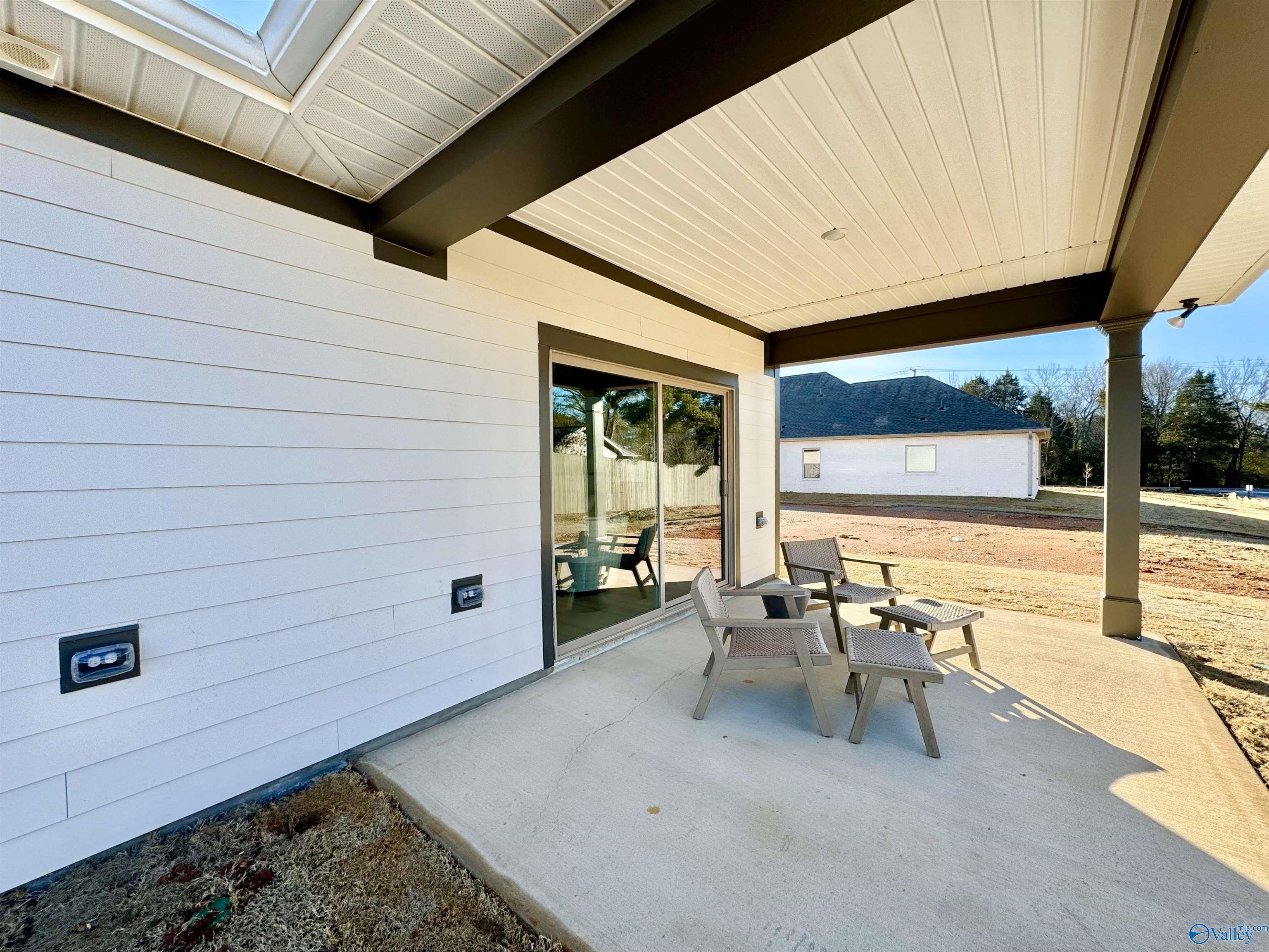 15570 Tillane Park Drive, Athens, Alabama image 24