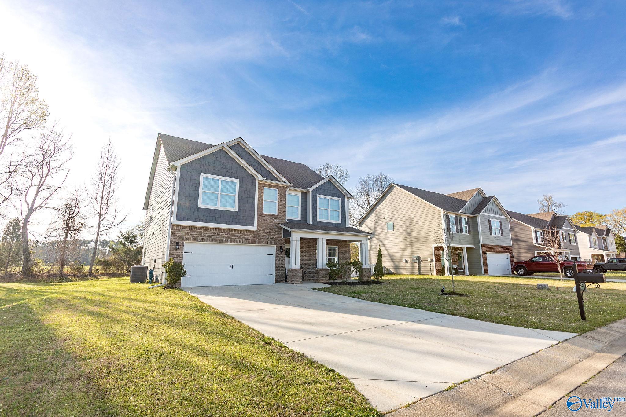 108 Waterford Lane, Gadsden, Alabama image 2