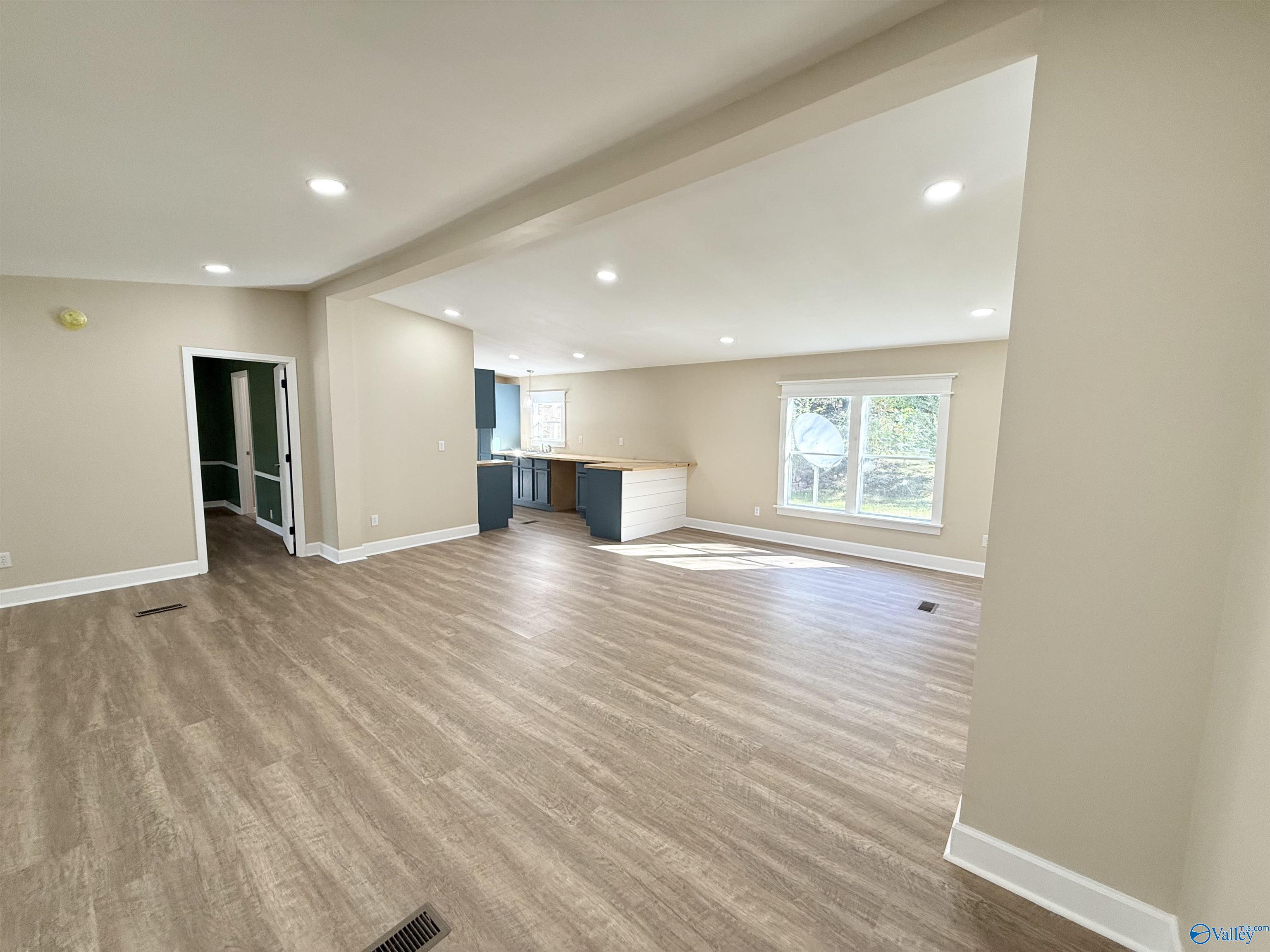 4343 Fairview Cove Road