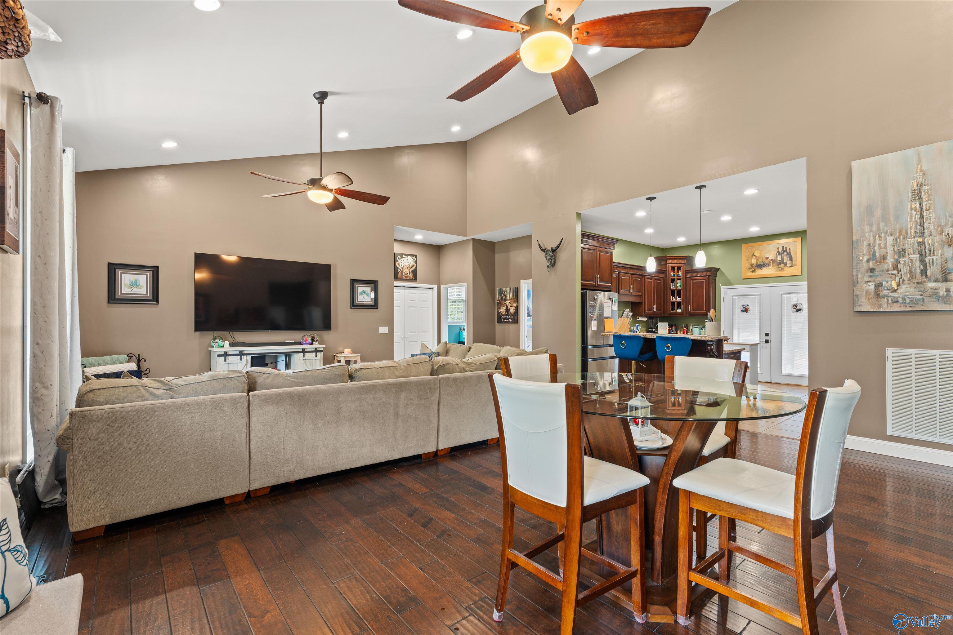 116 County Road 476