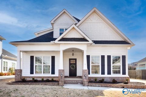Homes For Sale - 1111 Water Park Way<br/> Huntsville, AL 35806