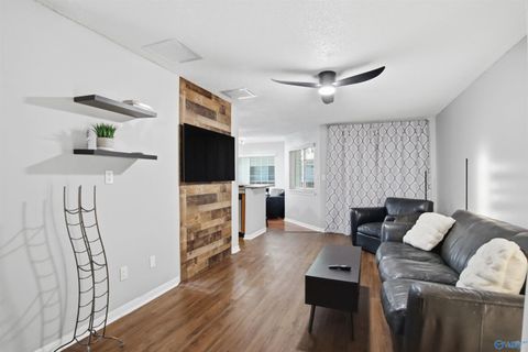Condo For Sale - 1155 Old Monrovia Road #5C<br/> Huntsville, AL 35806