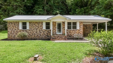 Homes For Sale - 2030 Bangor Hollow Road<br/> Blount County, Hayden, AL 35079