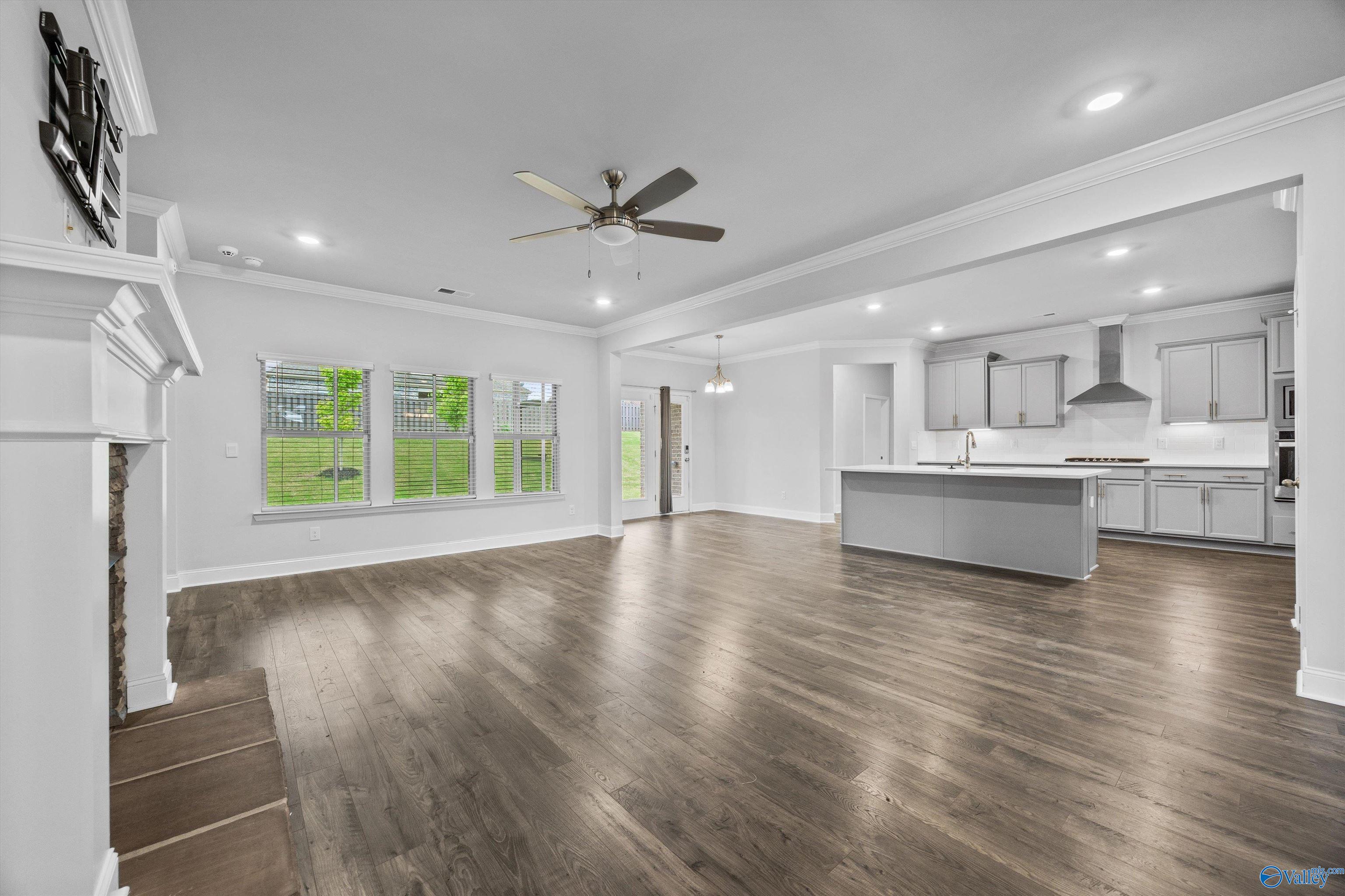 210 Maureen Drive, Madison, Alabama image 5