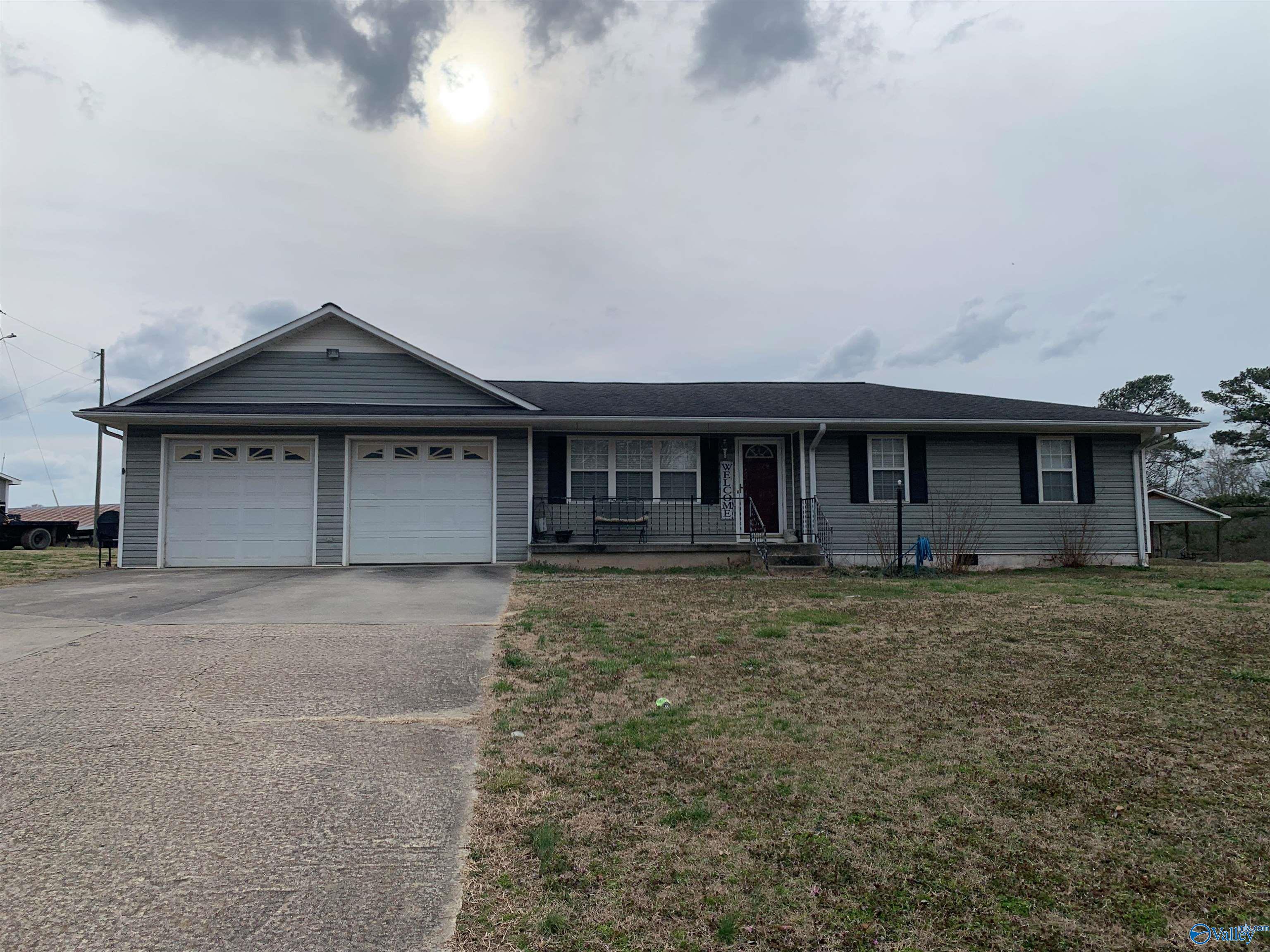 4718 Oneonta Cut-off Road, Albertville, Alabama image 1