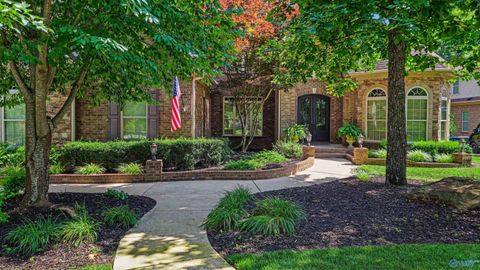 Homes For Sale - 10 Bluff View Drive<br/> Huntsville, AL 35803