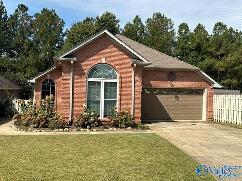 Photo of 16541 Arbor Drive, Athens, AL 35613 (MLS # 21912722)