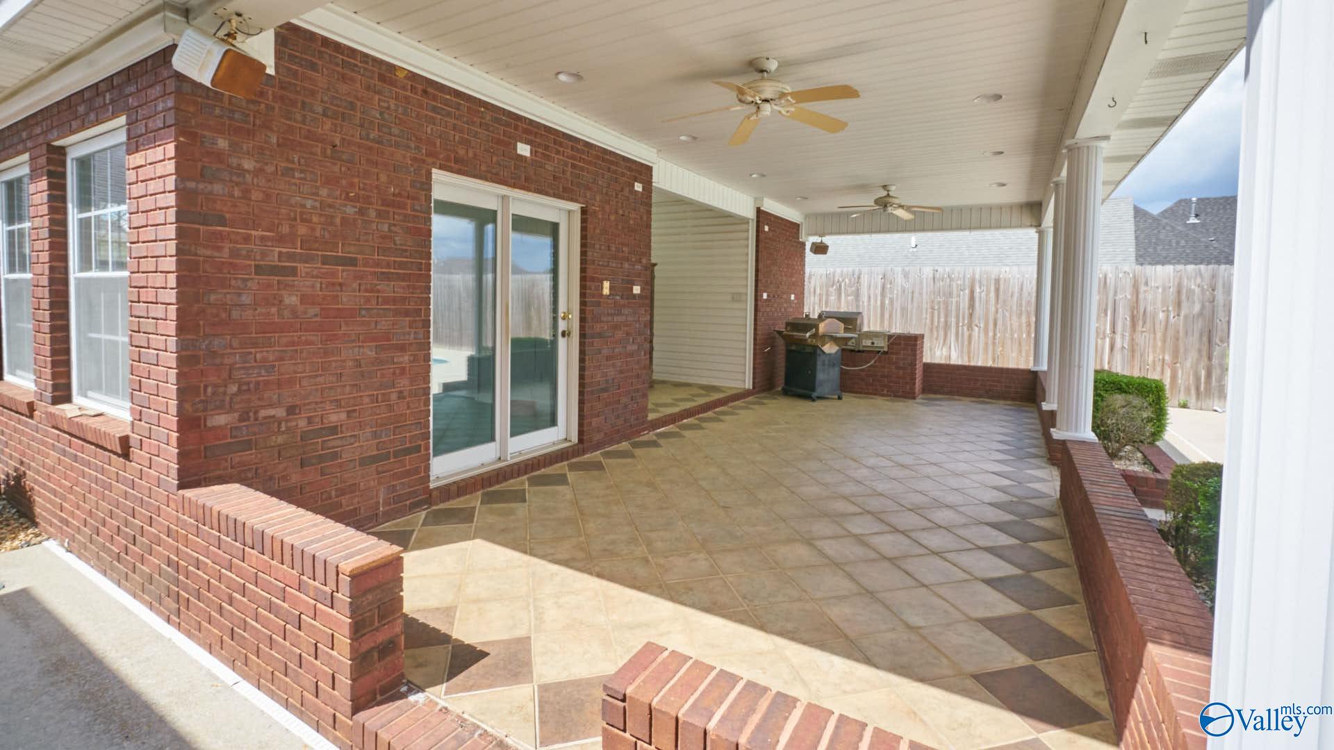 1702 Townshend Trace, Decatur, Alabama image 10