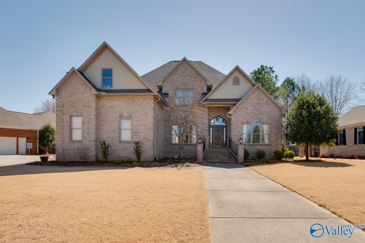 2502 Cranfield Road, Hampton Cove, Alabama image 1