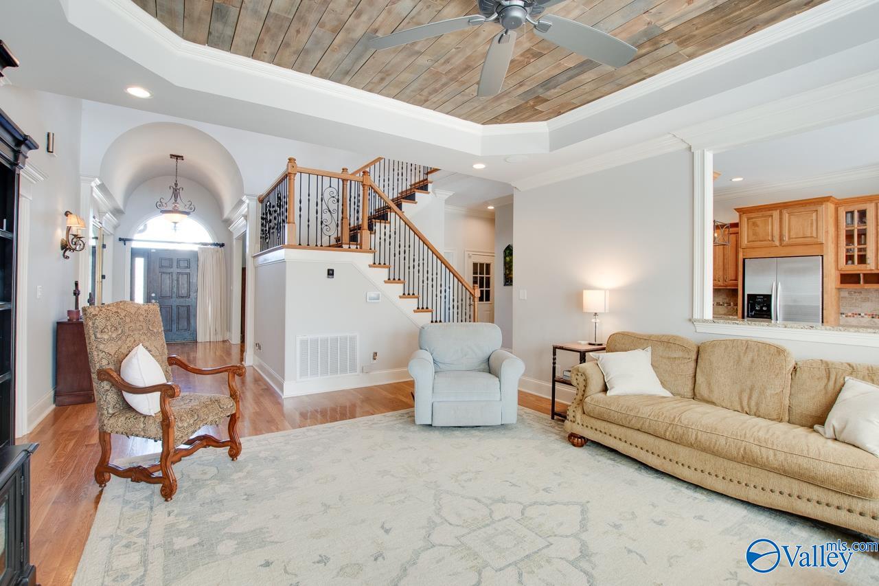 2502 Cranfield Road, Hampton Cove, Alabama image 3
