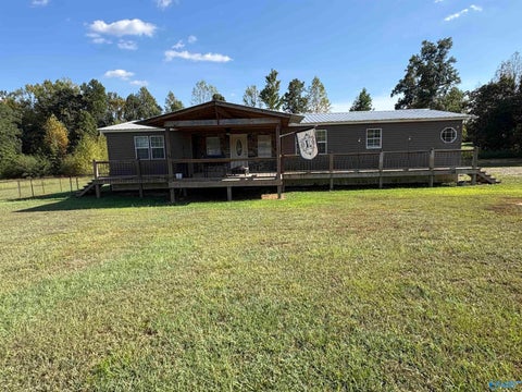 Mobile Home For Sale - 3418 County Road 55<br/> Fort Payne, AL 35967