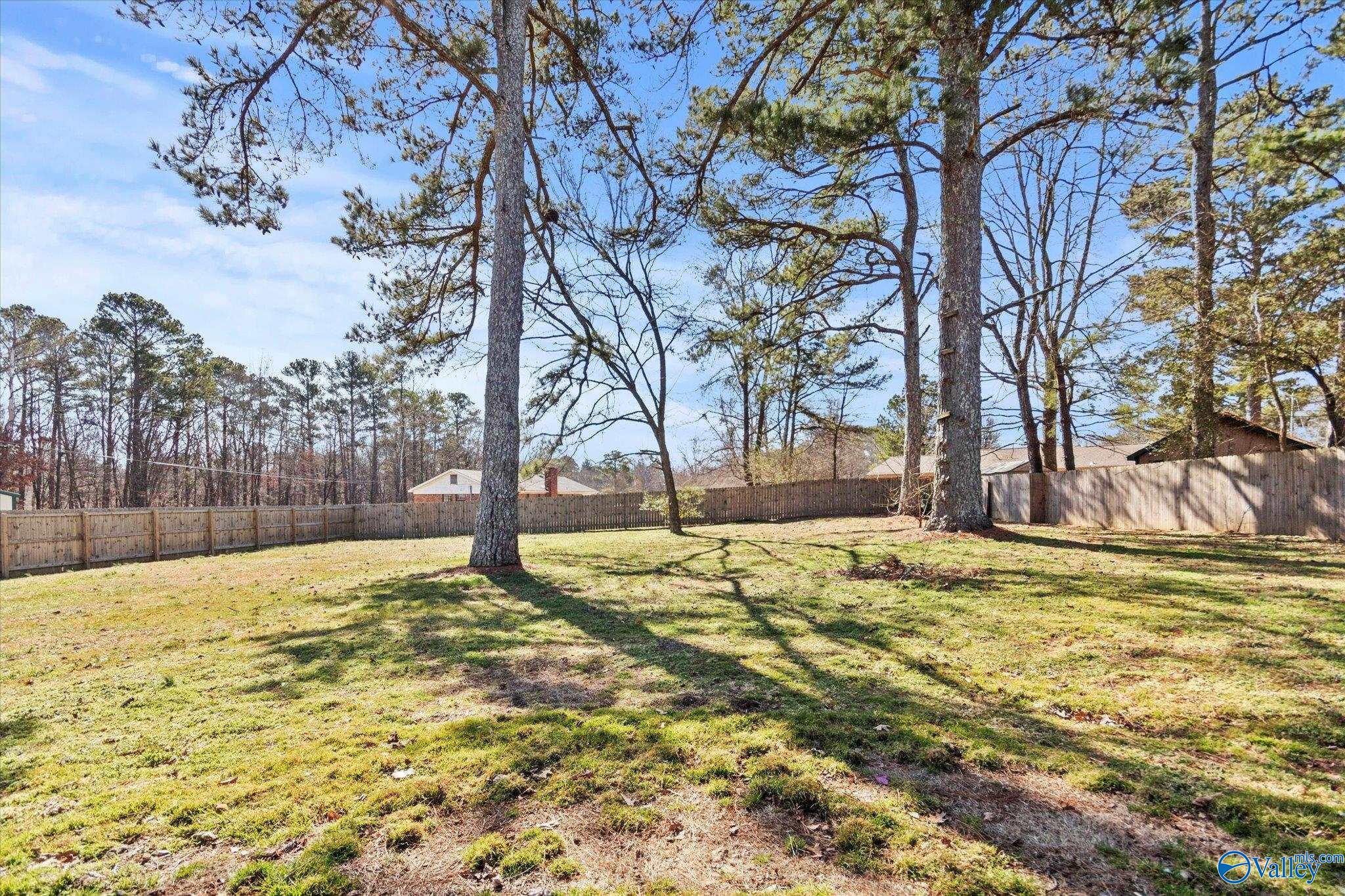 2270 Hillview Street, Hartselle, Alabama image 26
