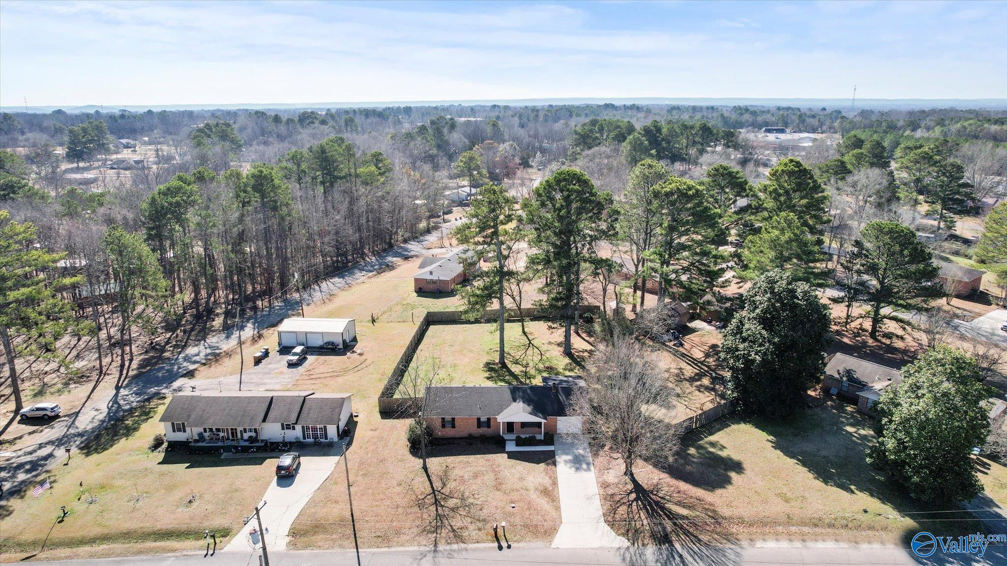 2270 Hillview Street, Hartselle, Alabama image 29