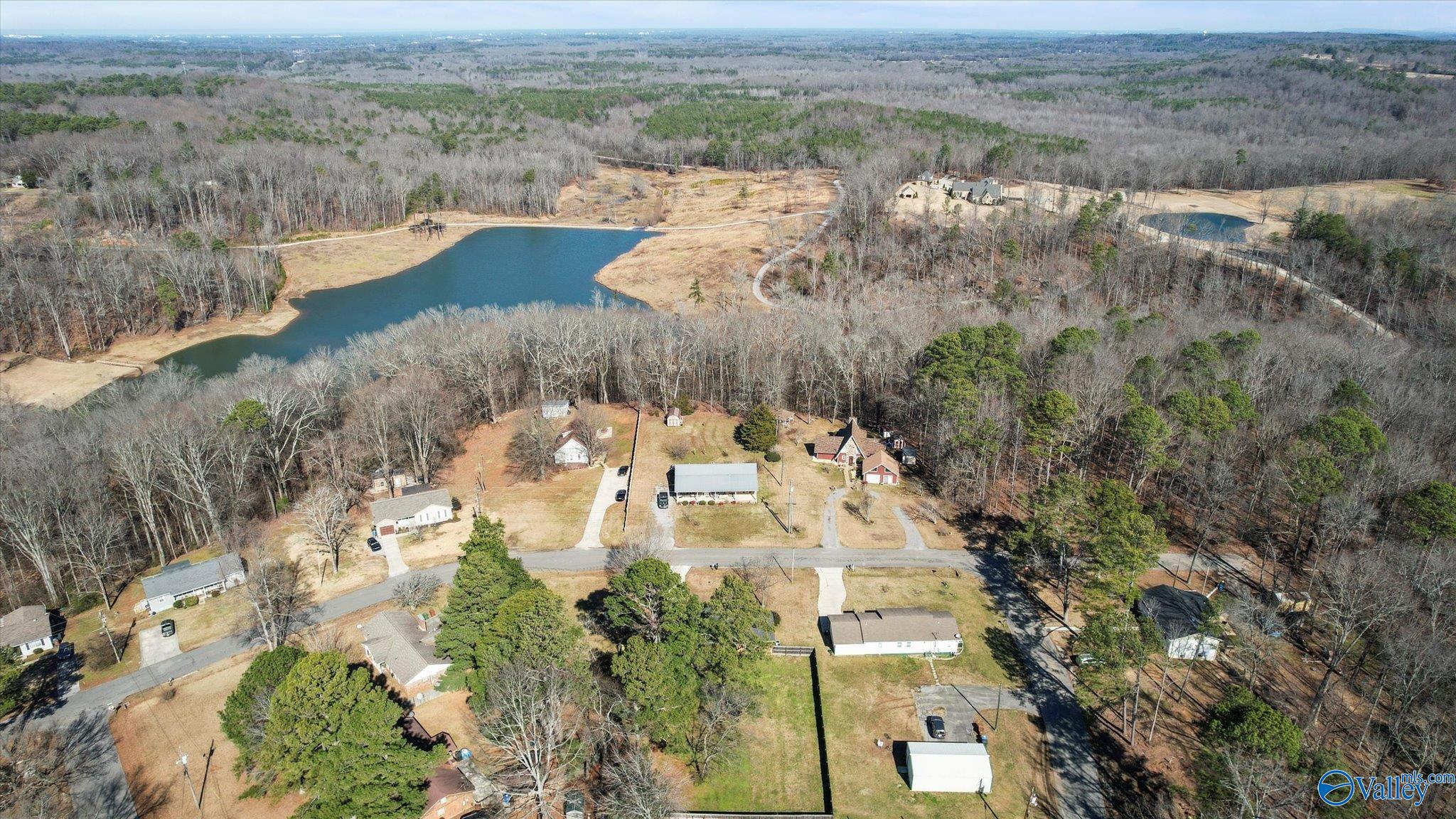 2270 Hillview Street, Hartselle, Alabama image 27