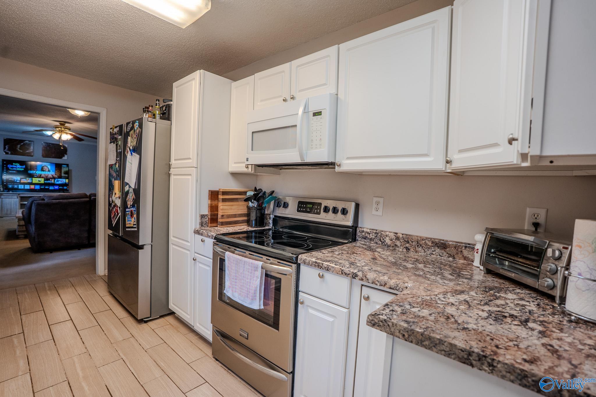 3919 South Chapel Hill Road SW