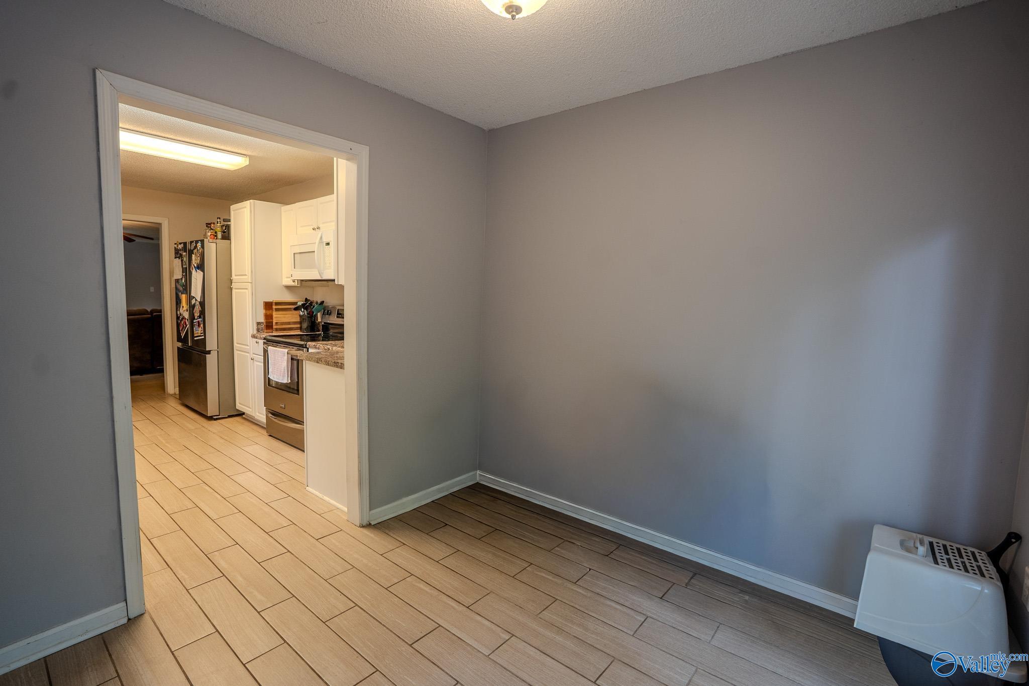 3919 South Chapel Hill Road SW