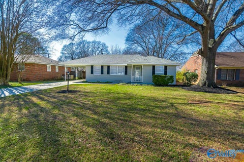 Homes For Sale - 1205 8th Avenue<br/> Decatur, AL 35601