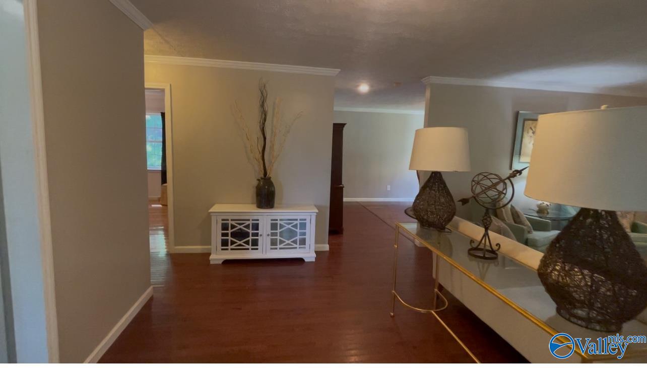 1429 Center Hill Road