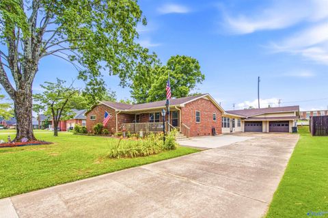Homes For Sale - 602 Maize Street<br/> Athens, AL 35611