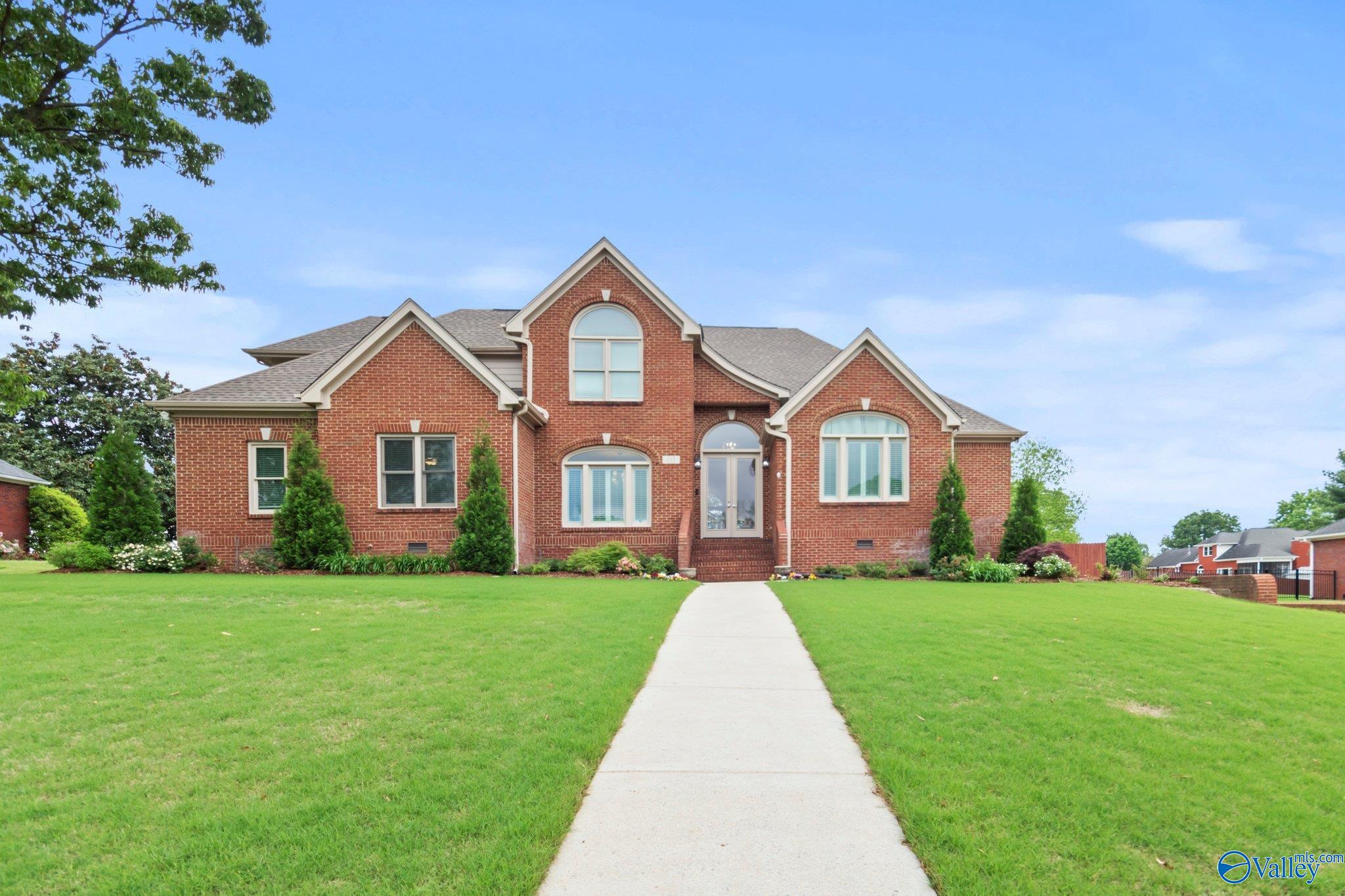 117 Hillsgate Drive, Madison, Alabama image 2