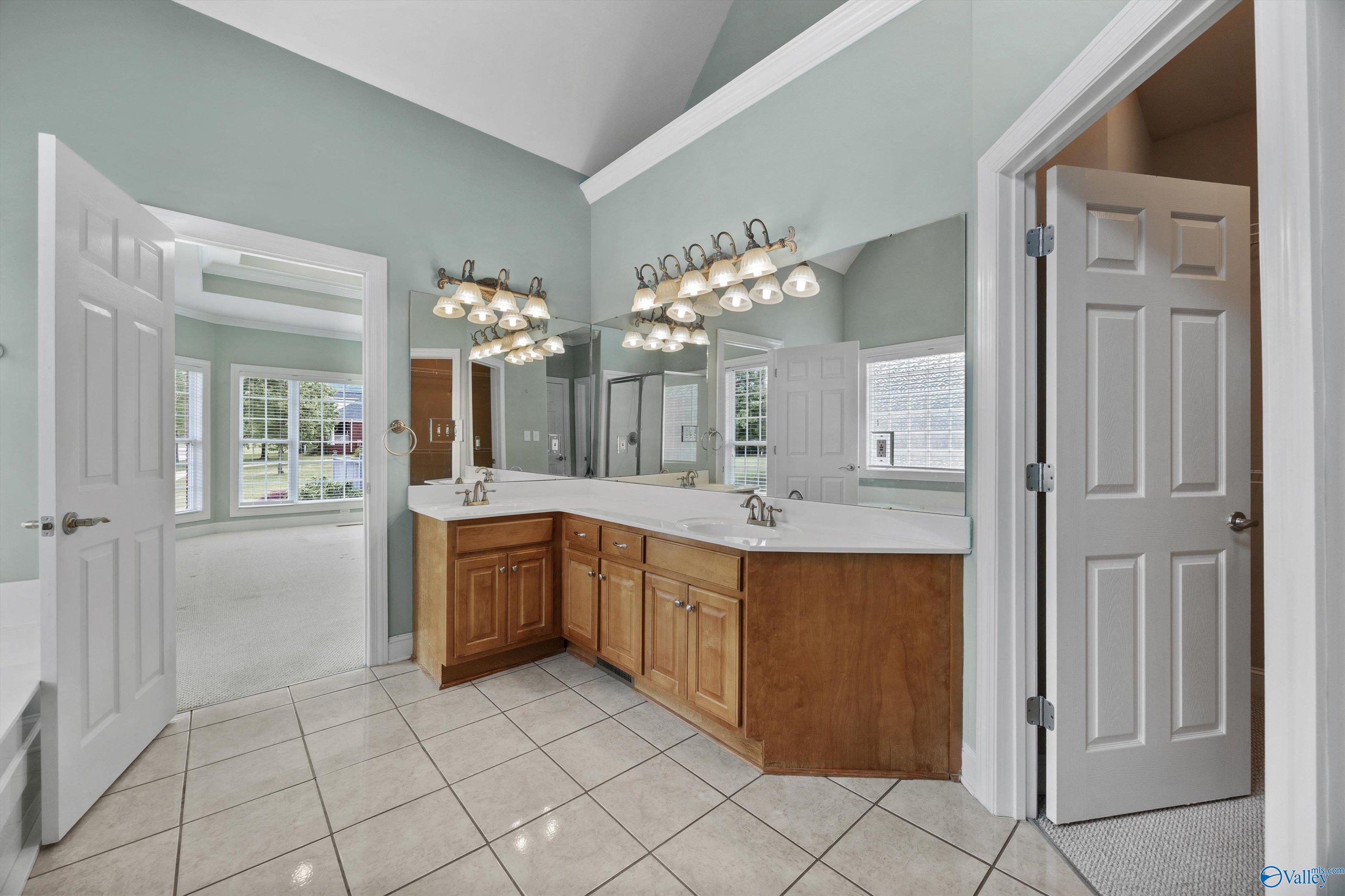 705 Marina Park Drive, Huntsville, Alabama image 18