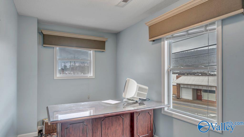 Scottsboro, Alabama 35768, United States, ,2 BathroomsBathrooms,Commercial,Active,63477