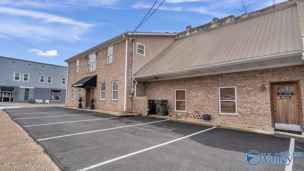 Scottsboro, Alabama 35768, United States, ,2 BathroomsBathrooms,Commercial,Active,63477