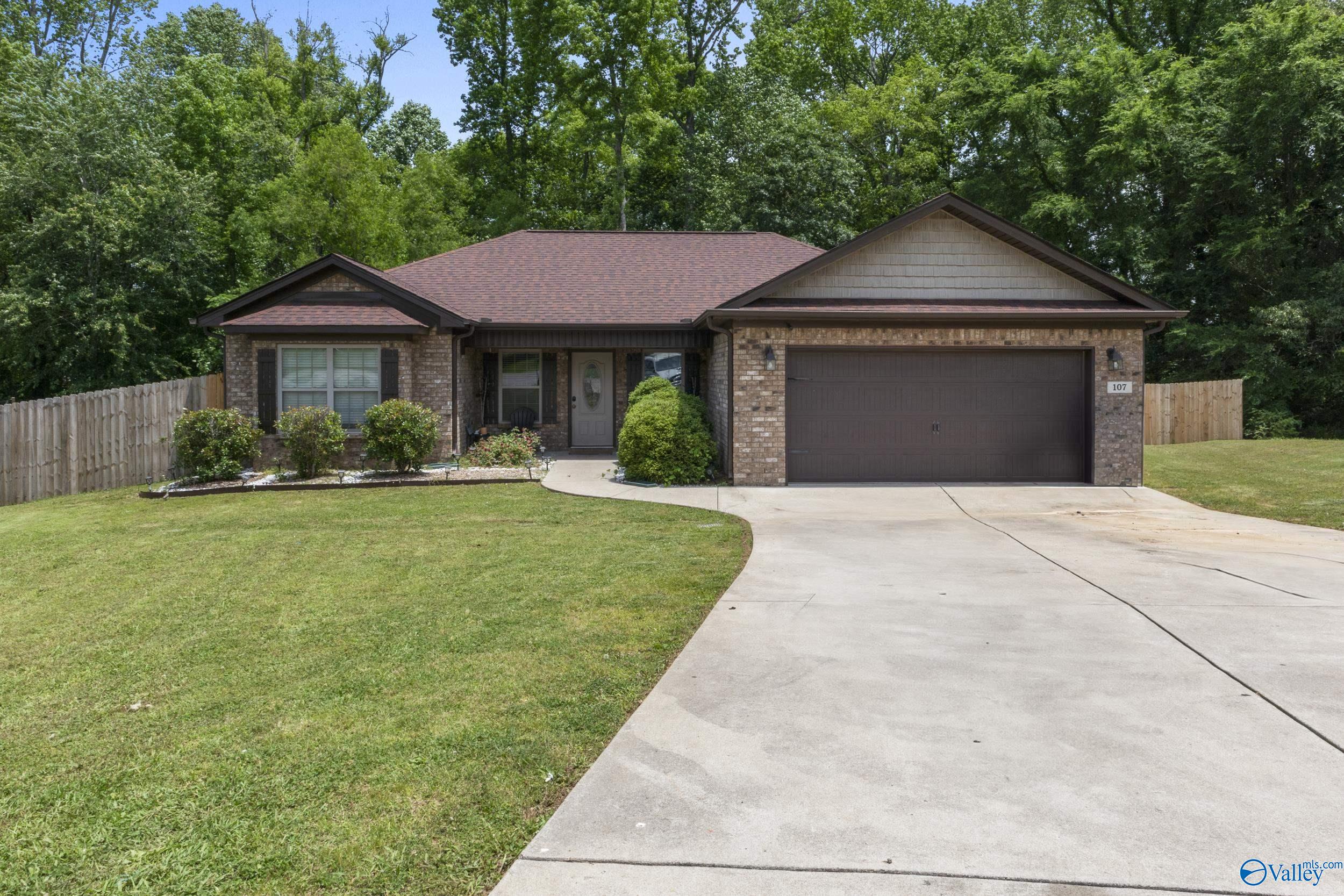 107 Tall Pine Court, Toney, Alabama image 1