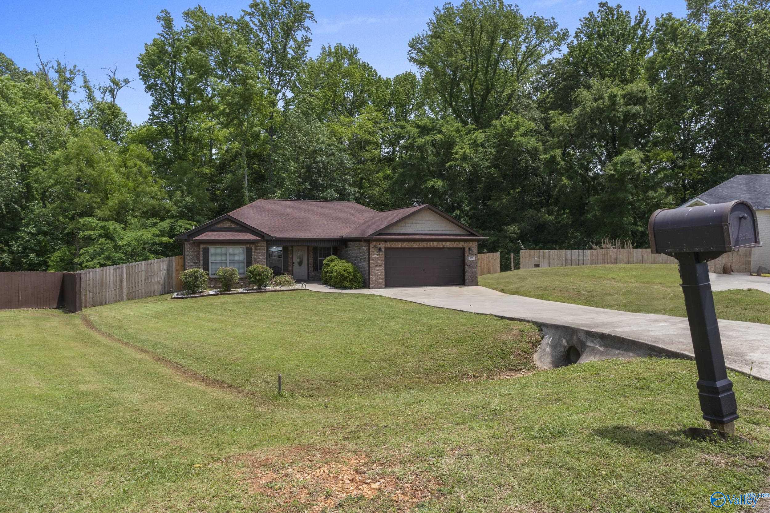 107 Tall Pine Court, Toney, Alabama image 4