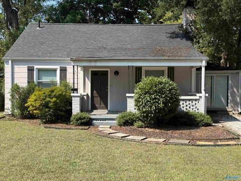 Homes For Sale - 2004 Sewanee Road<br/> Huntsville, AL 35801
