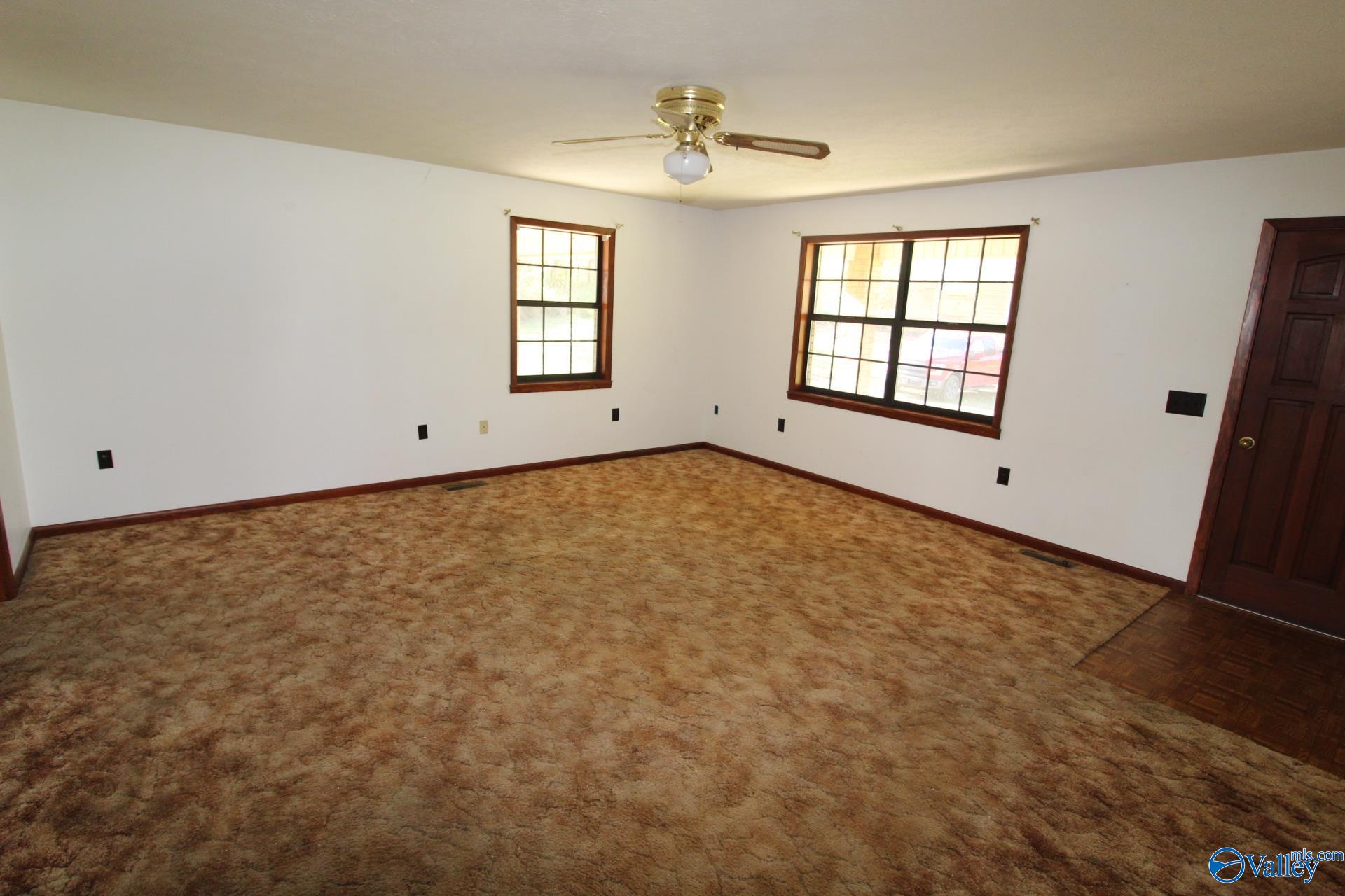 136 County Road 1444