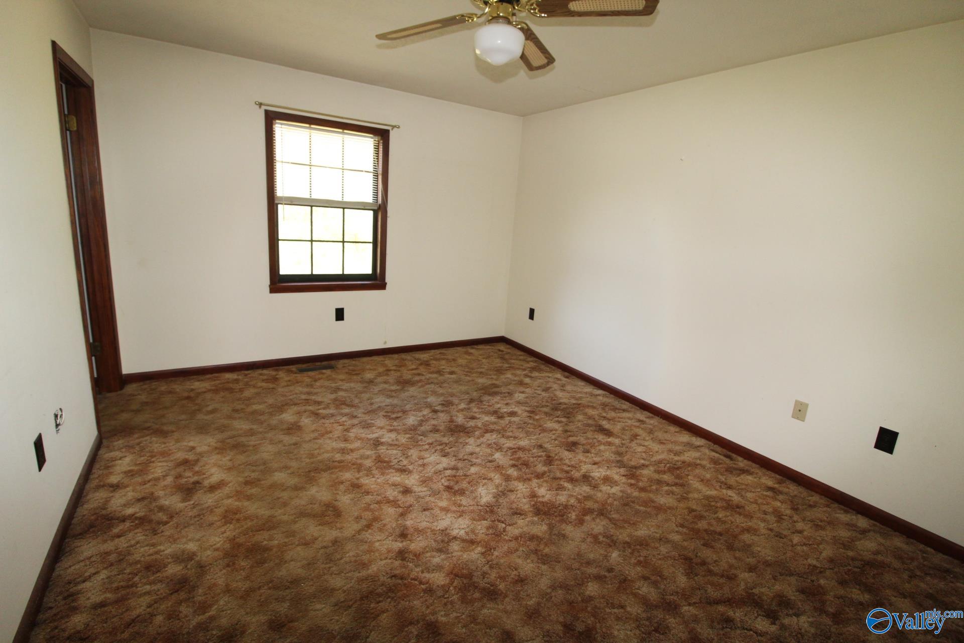 136 County Road 1444