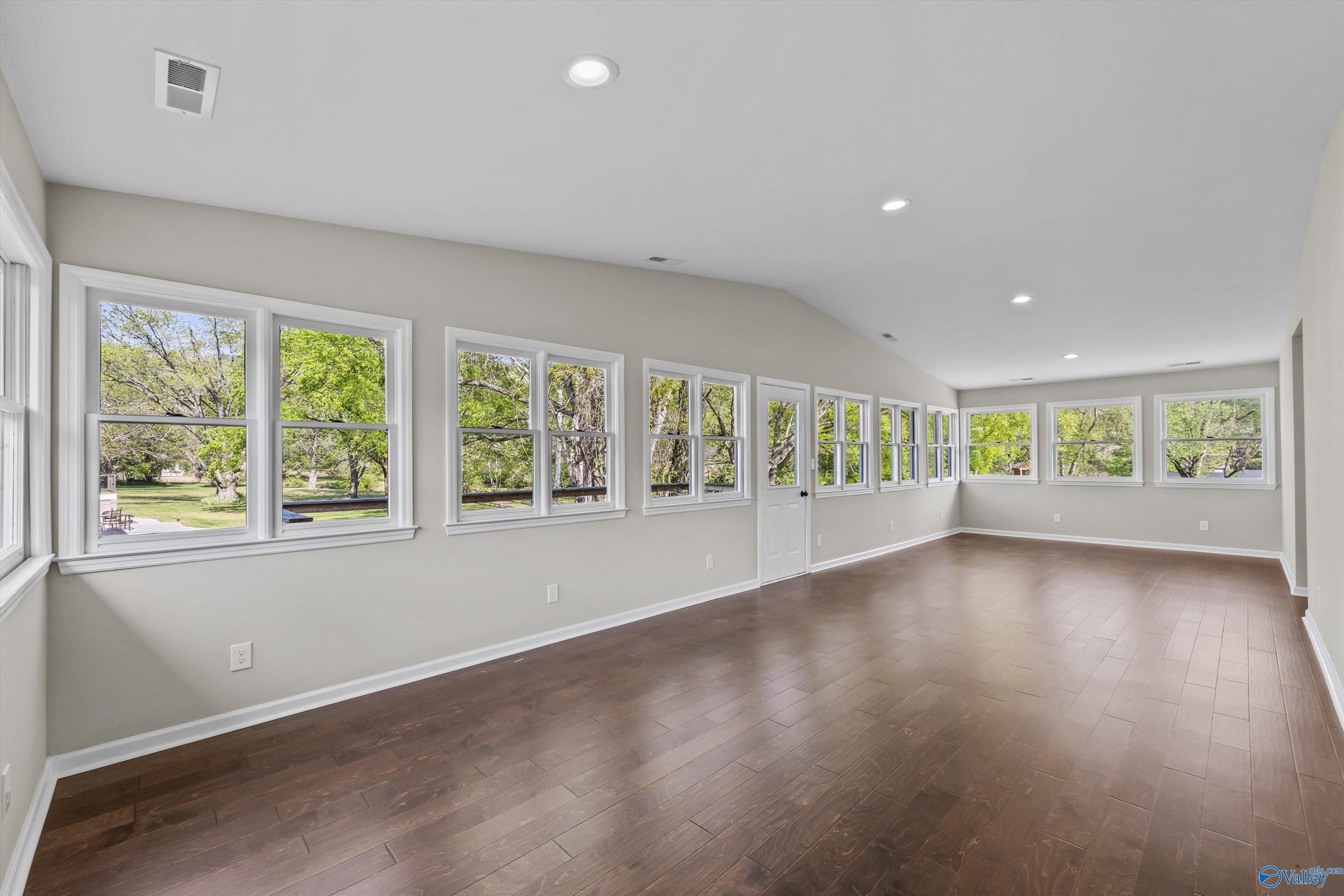 4001 Granada Drive, Huntsville, Alabama image 24