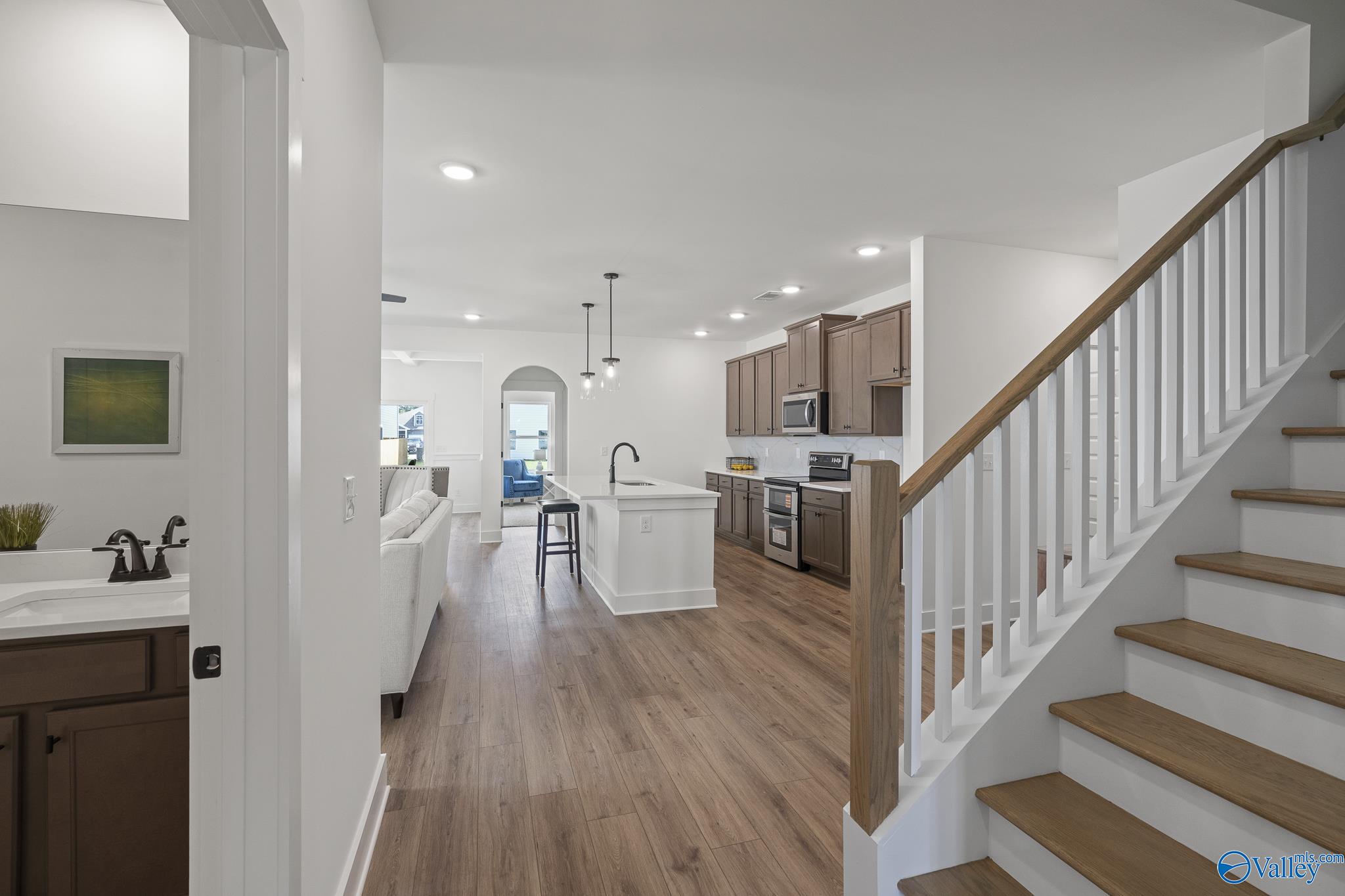 3313 Weavers Lane