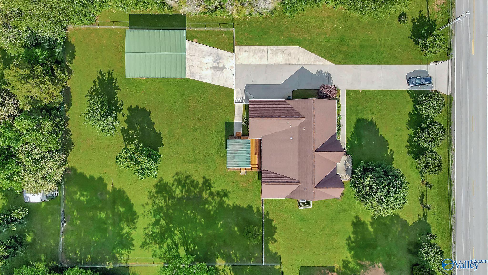 565 Joe Quick Road, Hazel Green, Alabama image 5