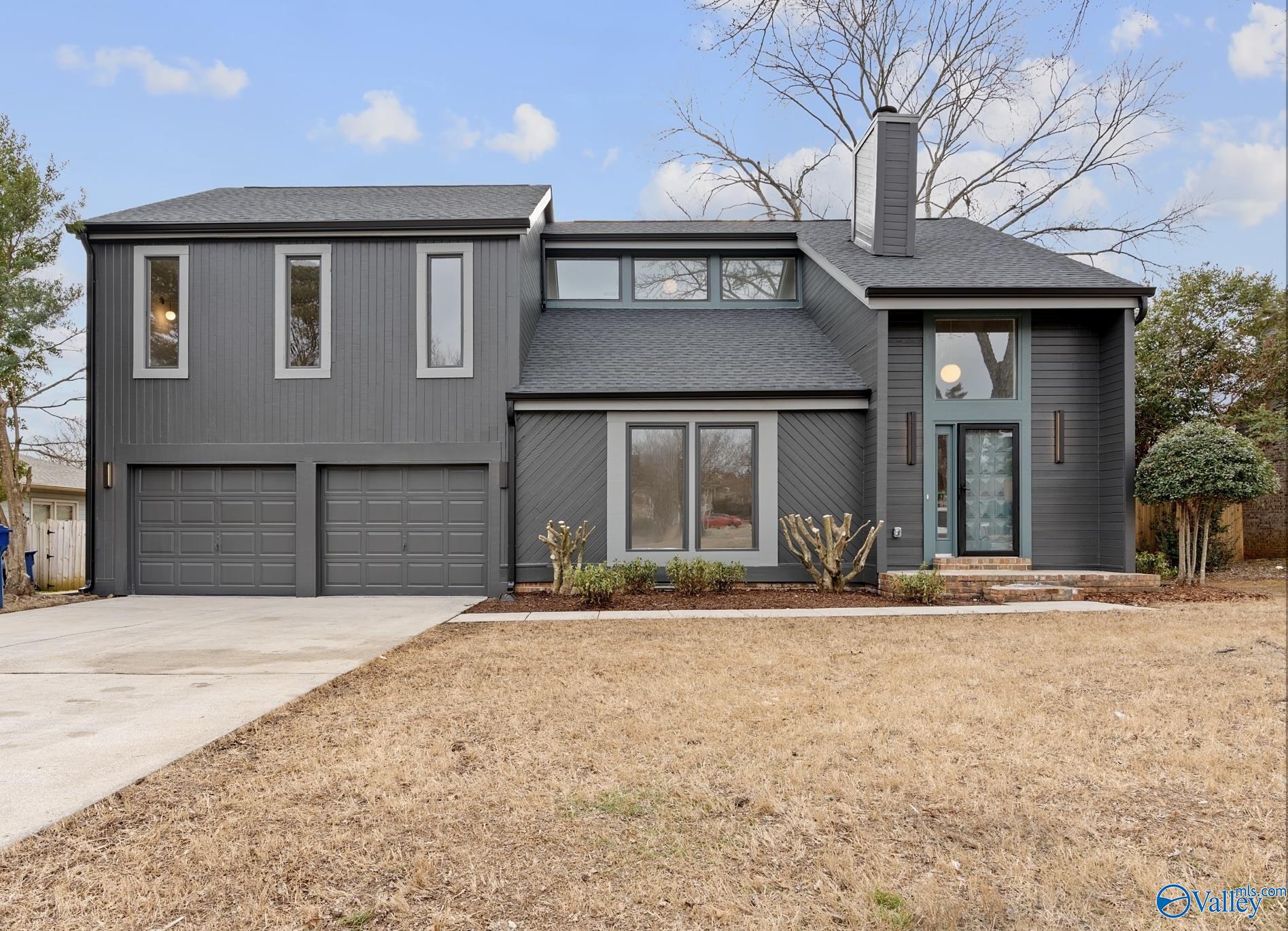 Photo 1 of 30 — 6605 Willow Springs Blvd NW, Huntsville, AL 35806
