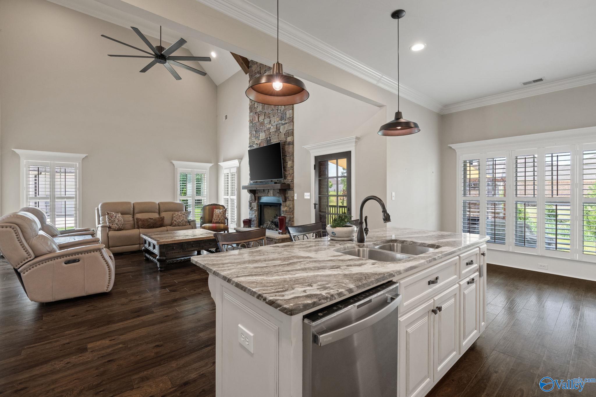 22913 Cherry Hills Lane, Athens, Alabama image 17