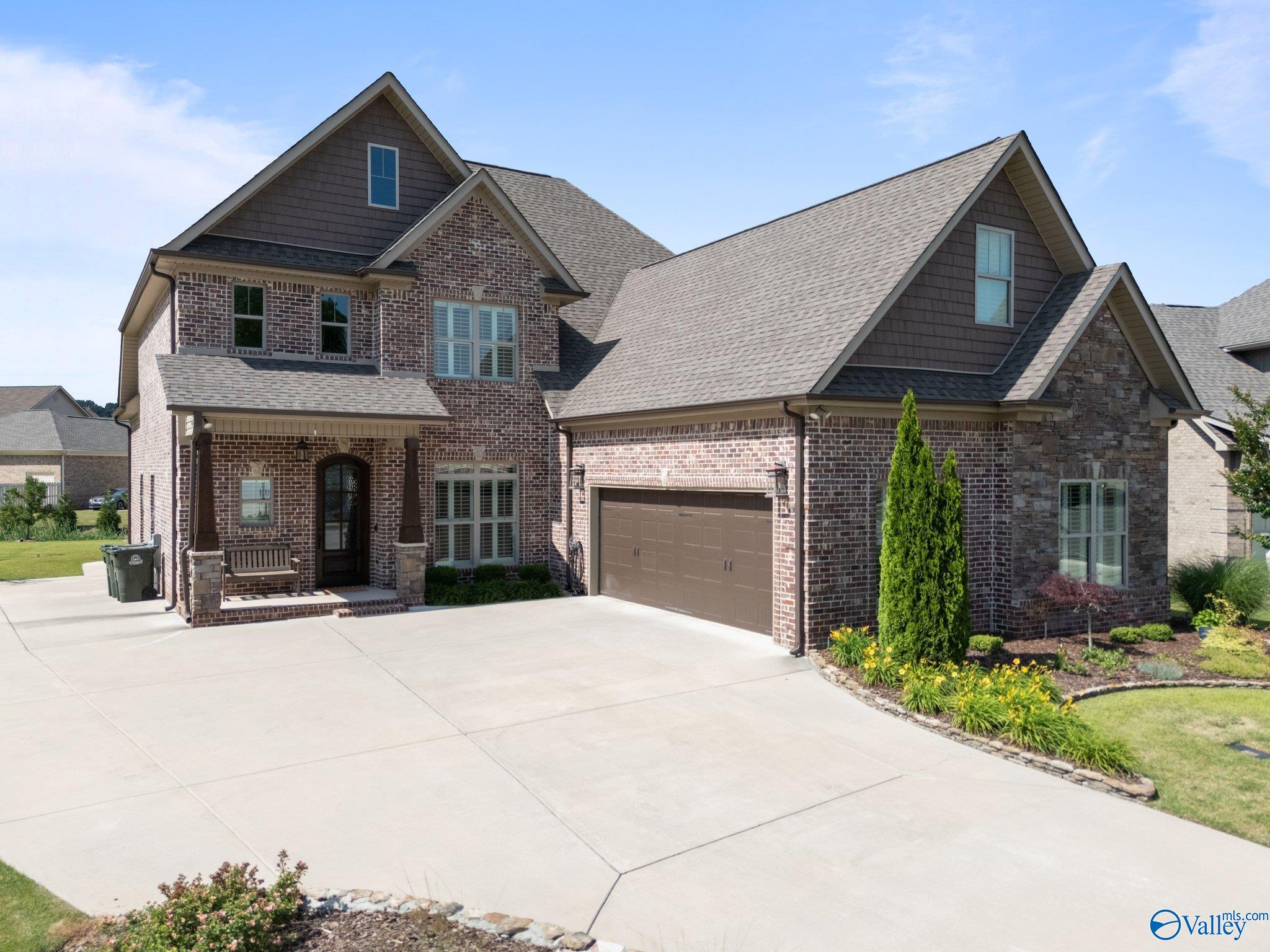 22913 Cherry Hills Lane, Athens, Alabama image 2