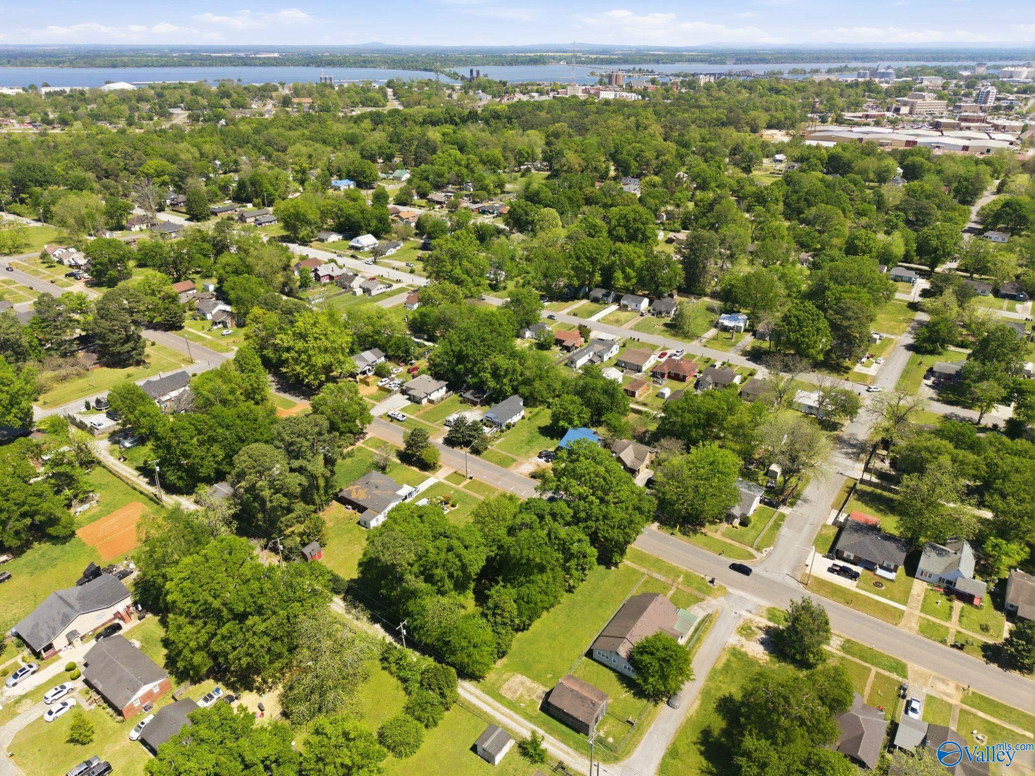 209 Memorial Drive NW