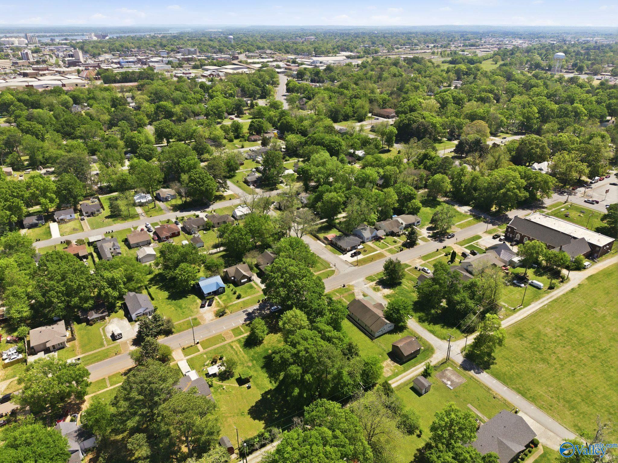 209 Memorial Drive NW