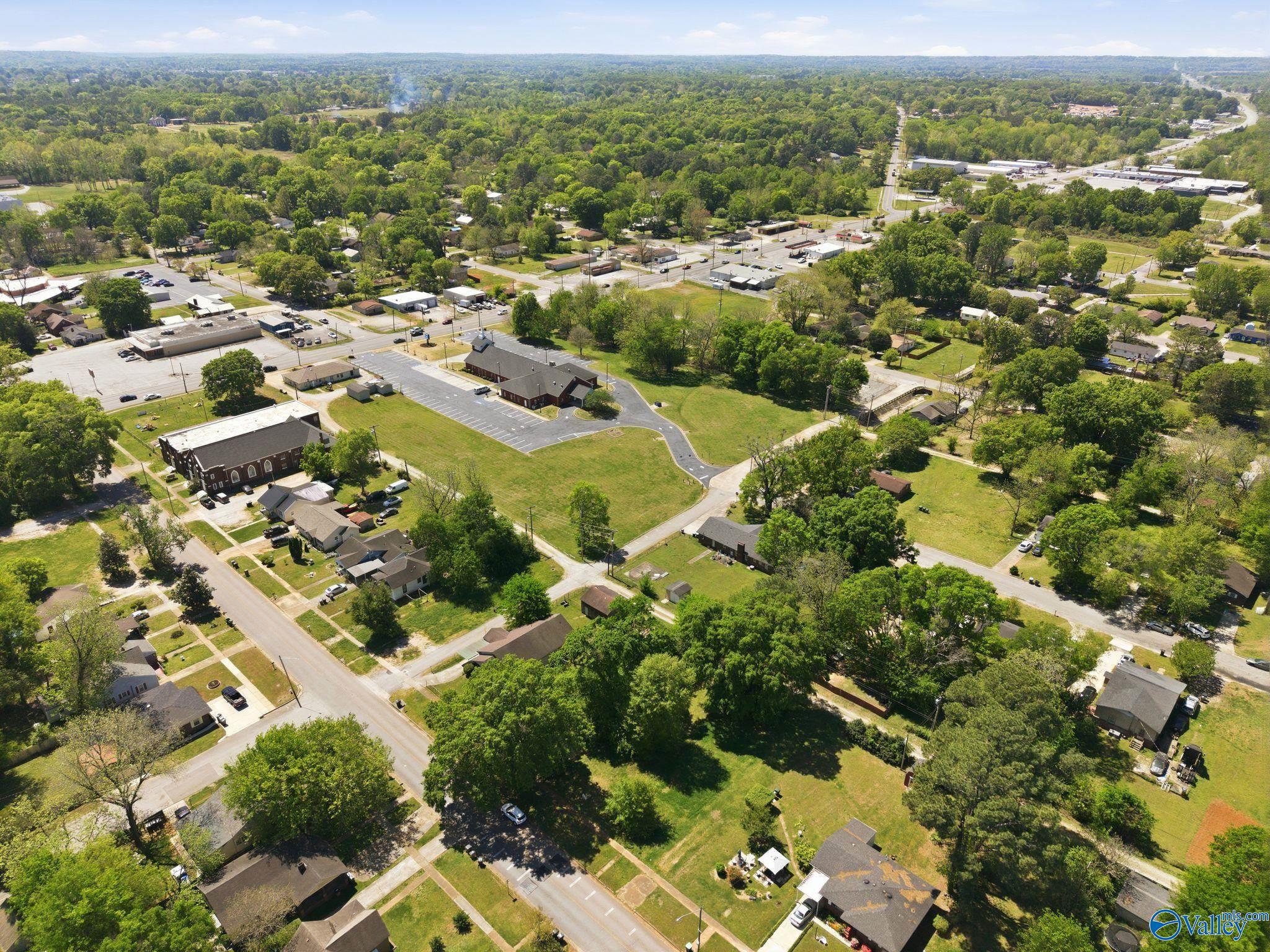 209 Memorial Drive NW