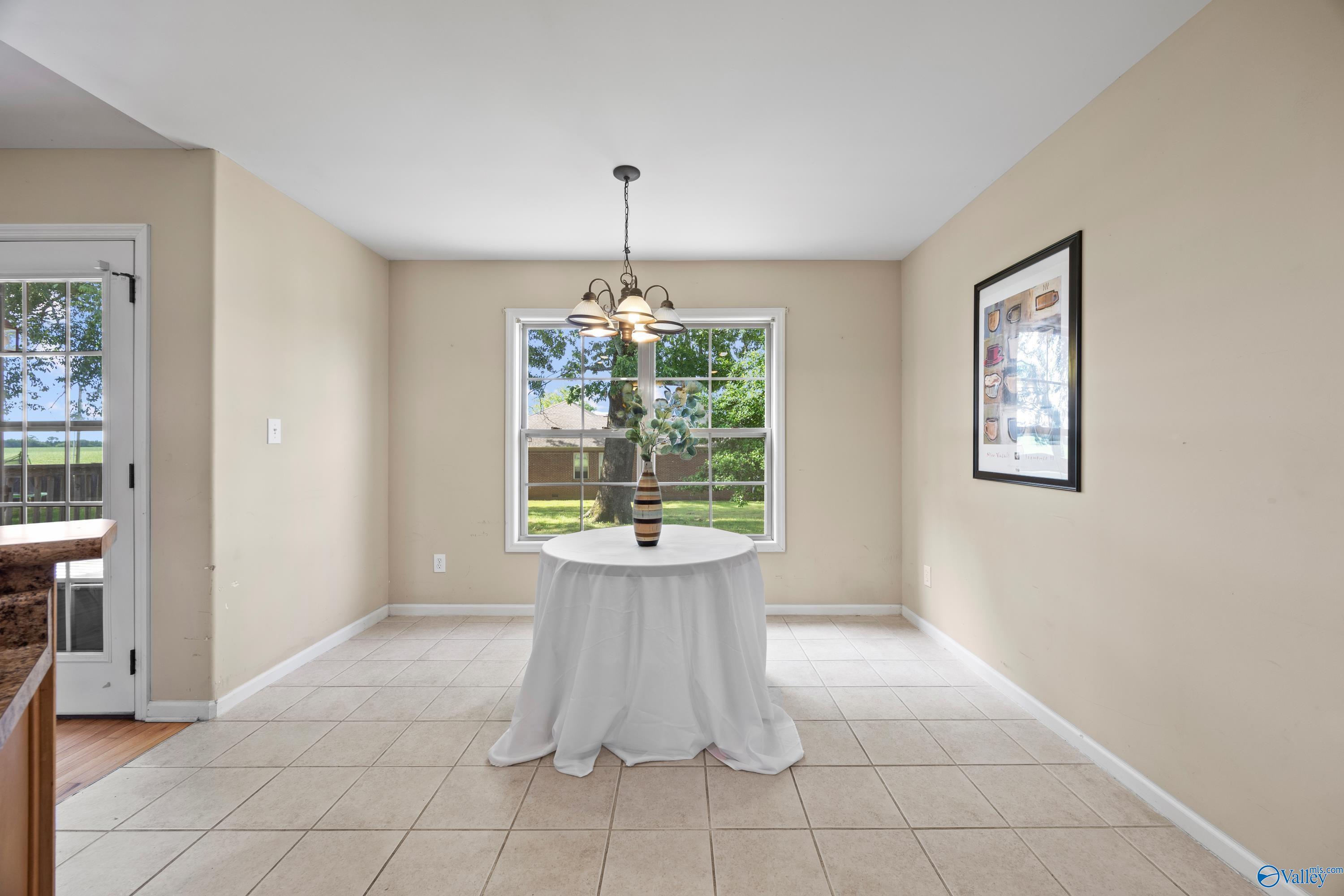 102 Landings Way Drive, Toney, Alabama image 16