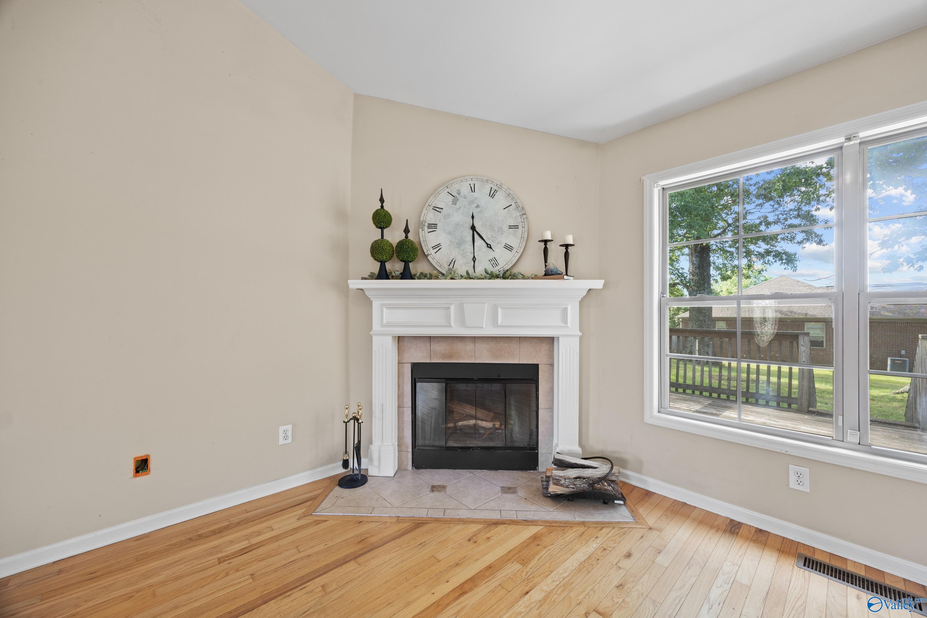 102 Landings Way Drive, Toney, Alabama image 12