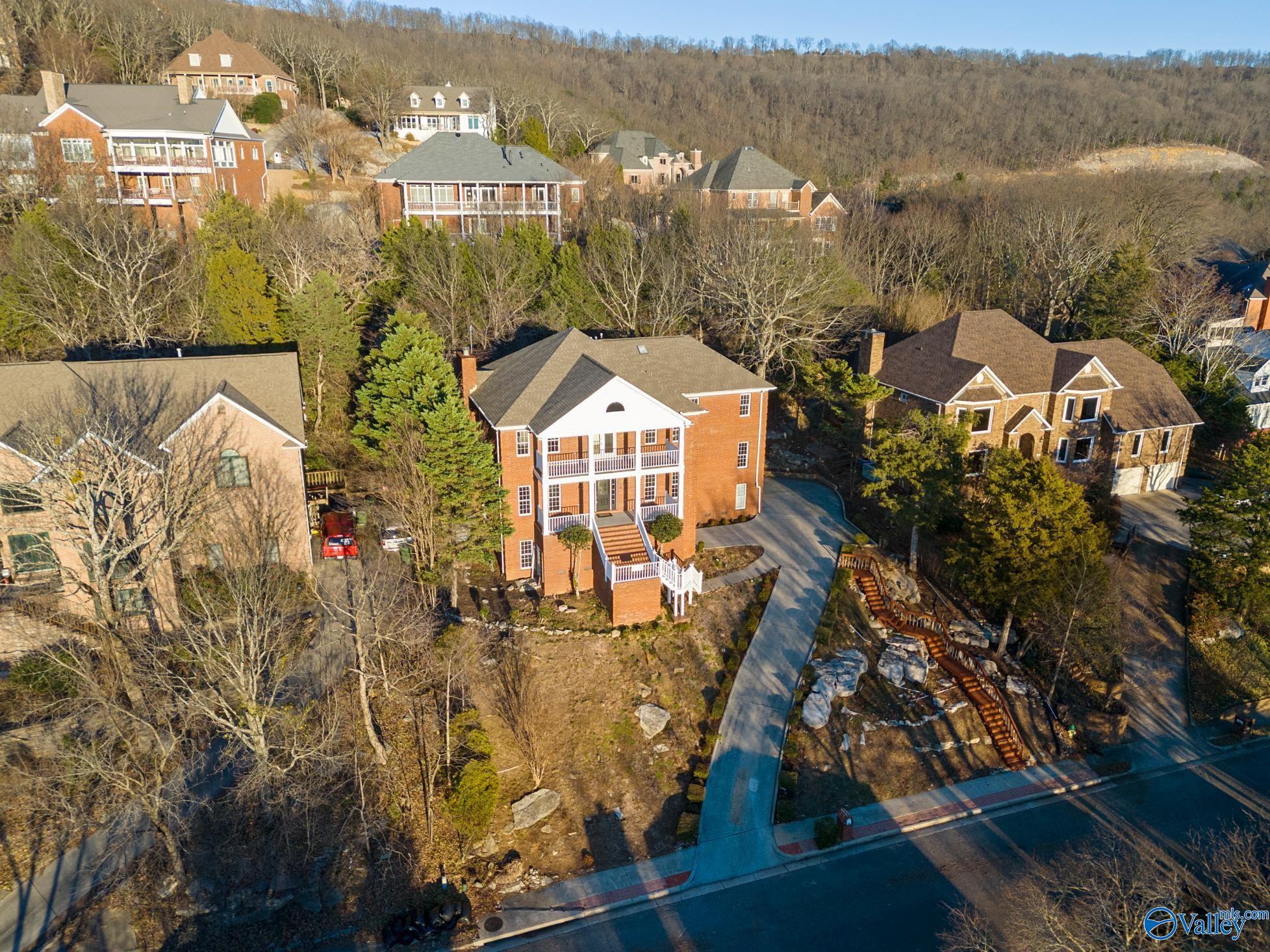 2732 Wynterhall Road, Huntsville, Alabama image 46