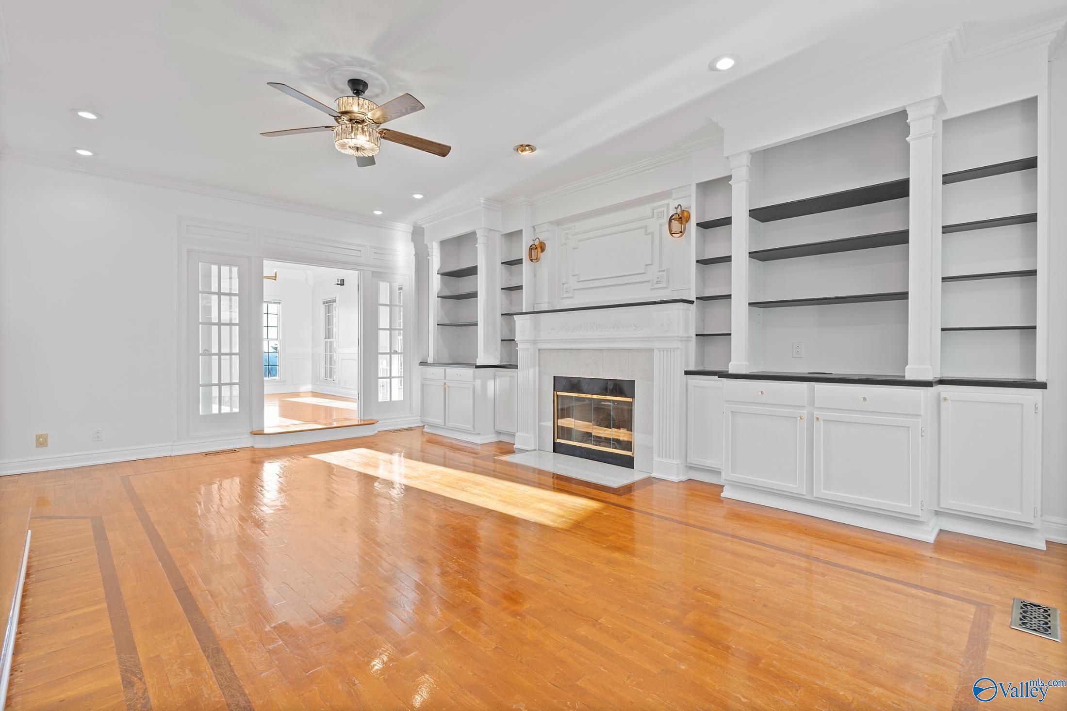 2732 Wynterhall Road, Huntsville, Alabama image 7