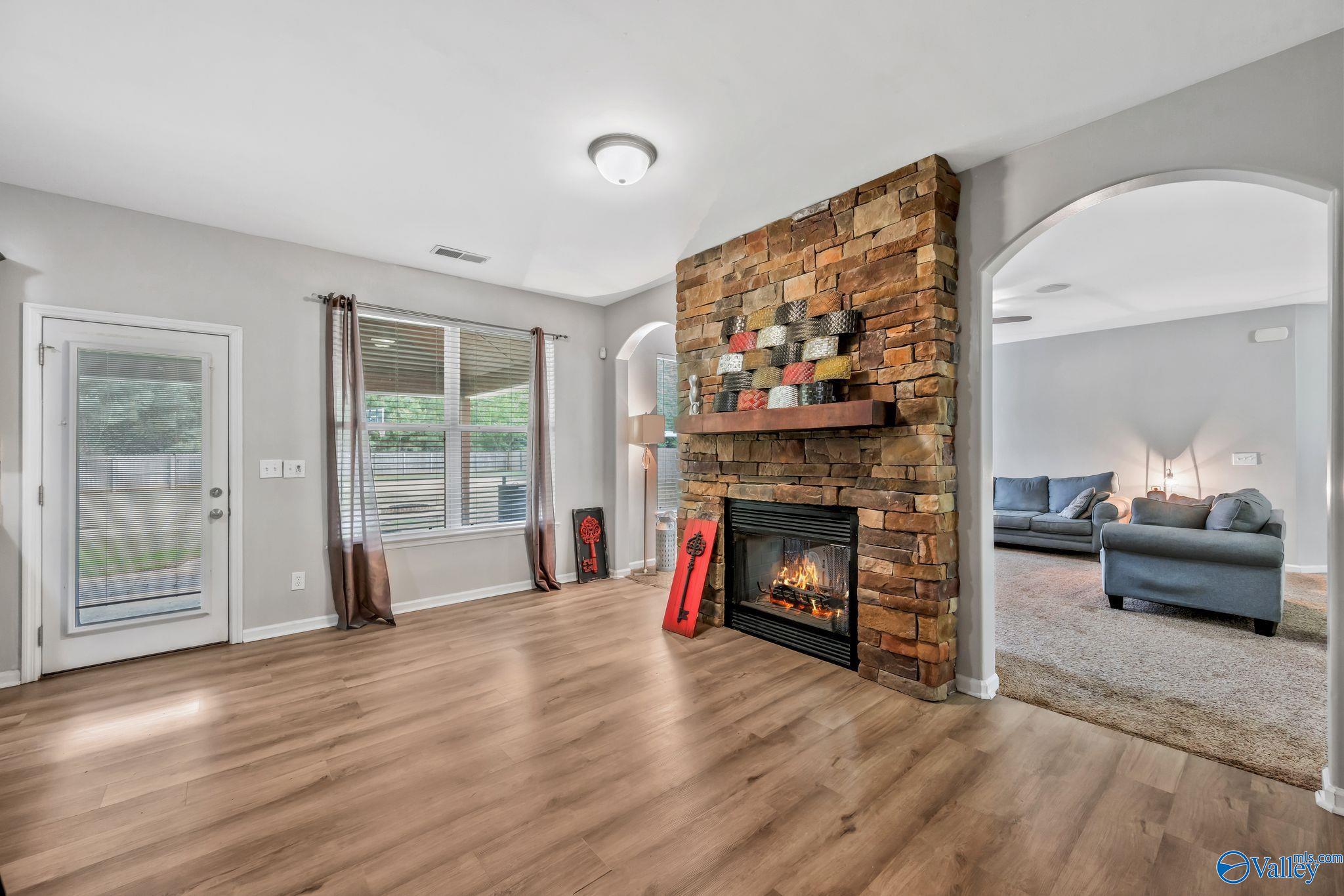 116 Santa Maria Drive, Huntsville, Alabama image 6