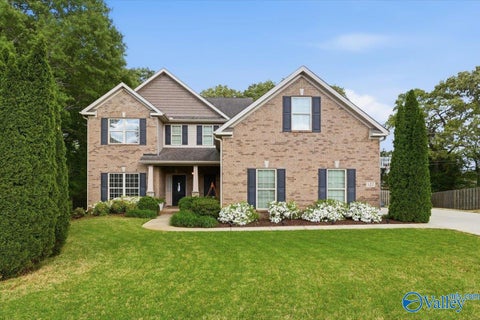 Homes For Sale - 127 Whippoorwill Drive<br/> Huntsville, AL 35811